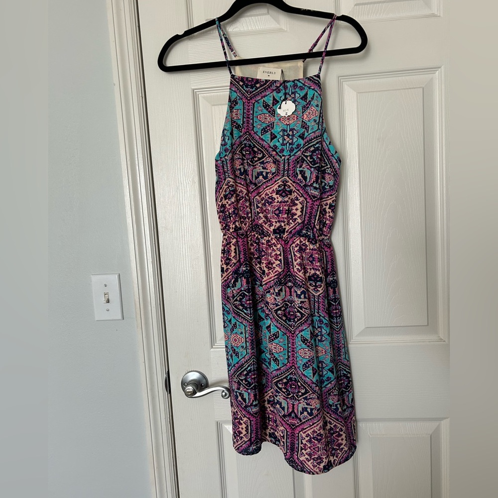 2/$40 NWT everly Aztec geo print blue pink purple patterned sundress. Chiffon S